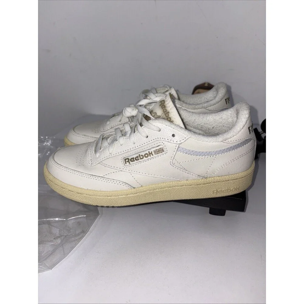 Reebok Ladies‎ 7.5 Chalk Weat Classic Excellent From Revolve